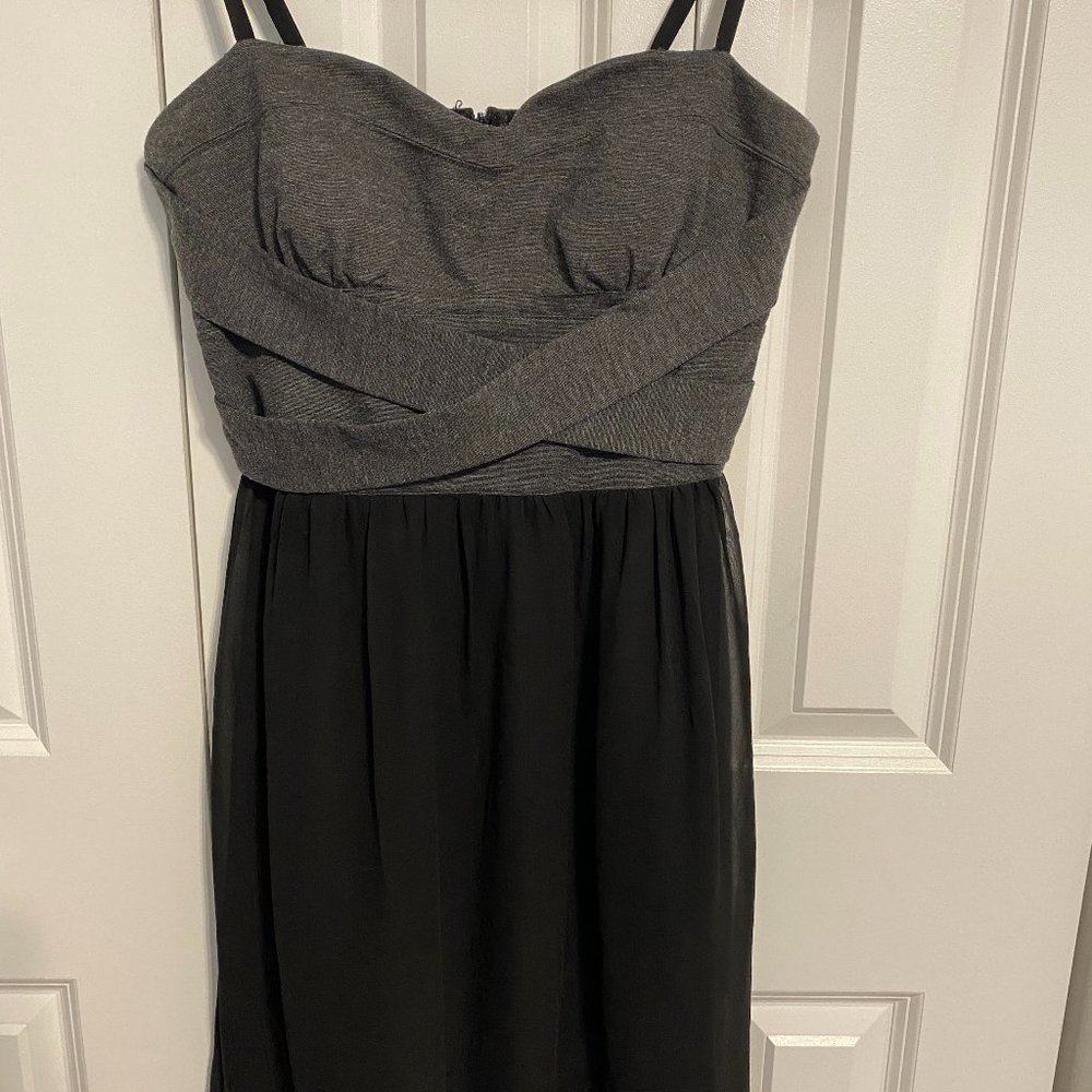 Banana Republic gray and black dress - size 8